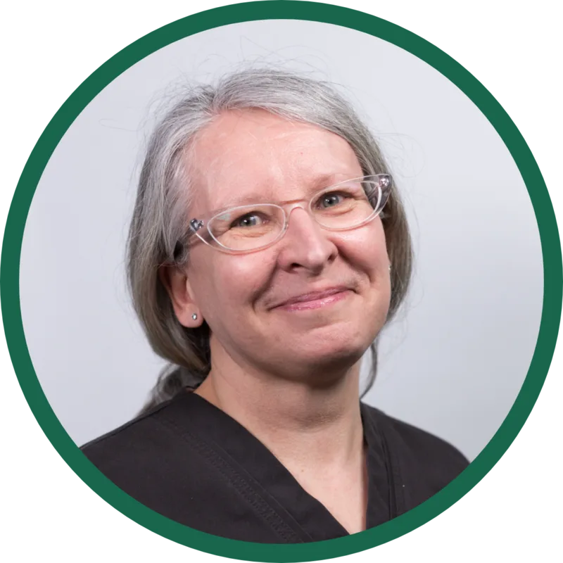 Anne Hakomäki — Hammaslääkäri, Hammashoitoasema Dentti